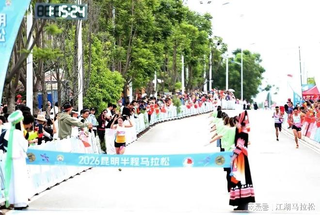辛纳成功卫冕温网男单冠军
