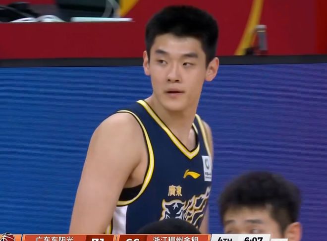 U19广东5分险胜深圳！宏远新双塔轰38+16，谈仁凯16+6，夏振峰15分